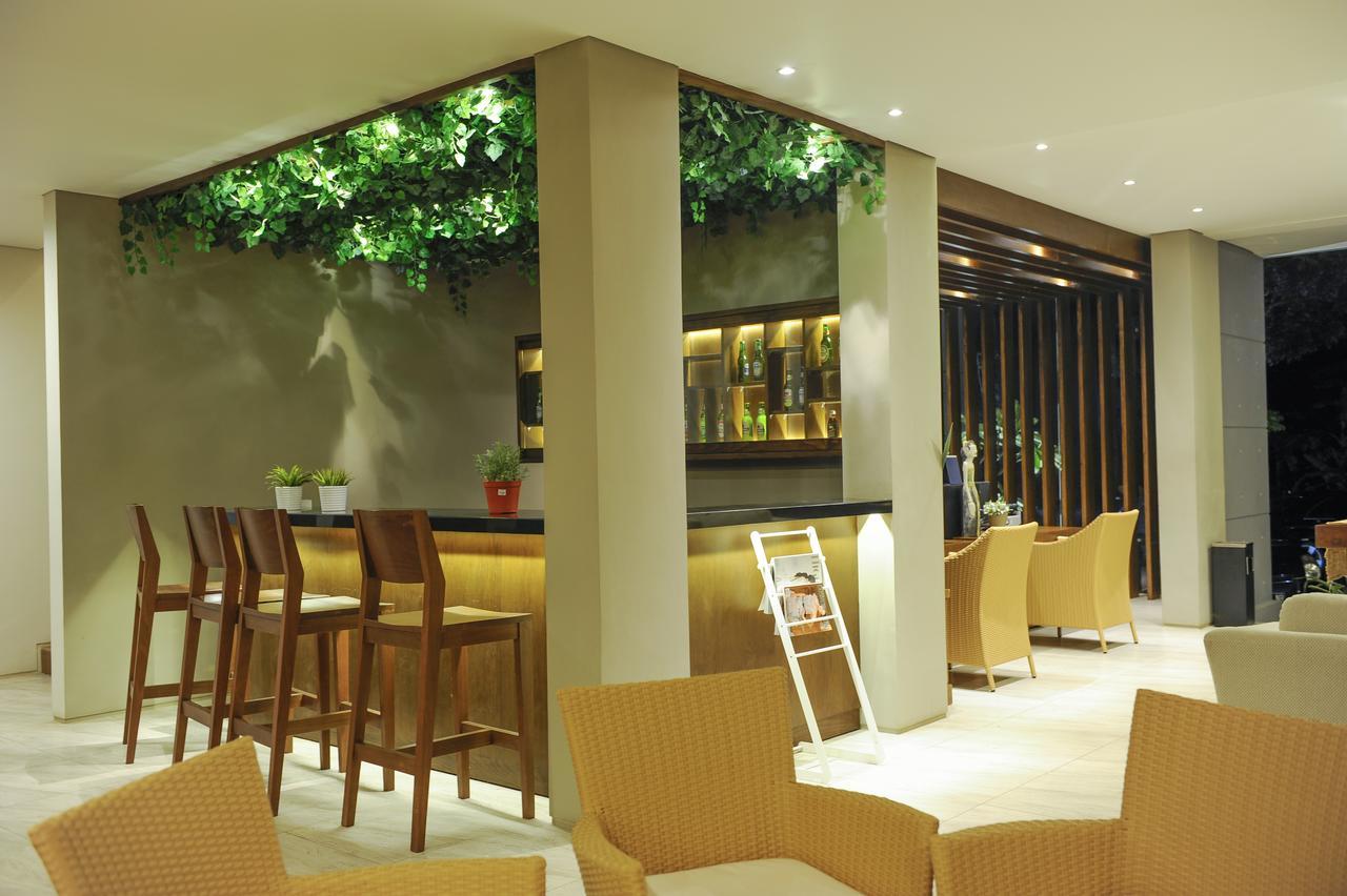 Double G Resort Anyer Bulakan 外观 照片